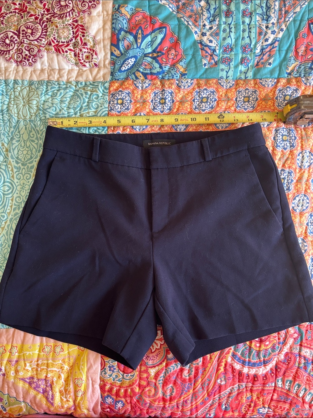 Banana Republic shorts Navy. 2